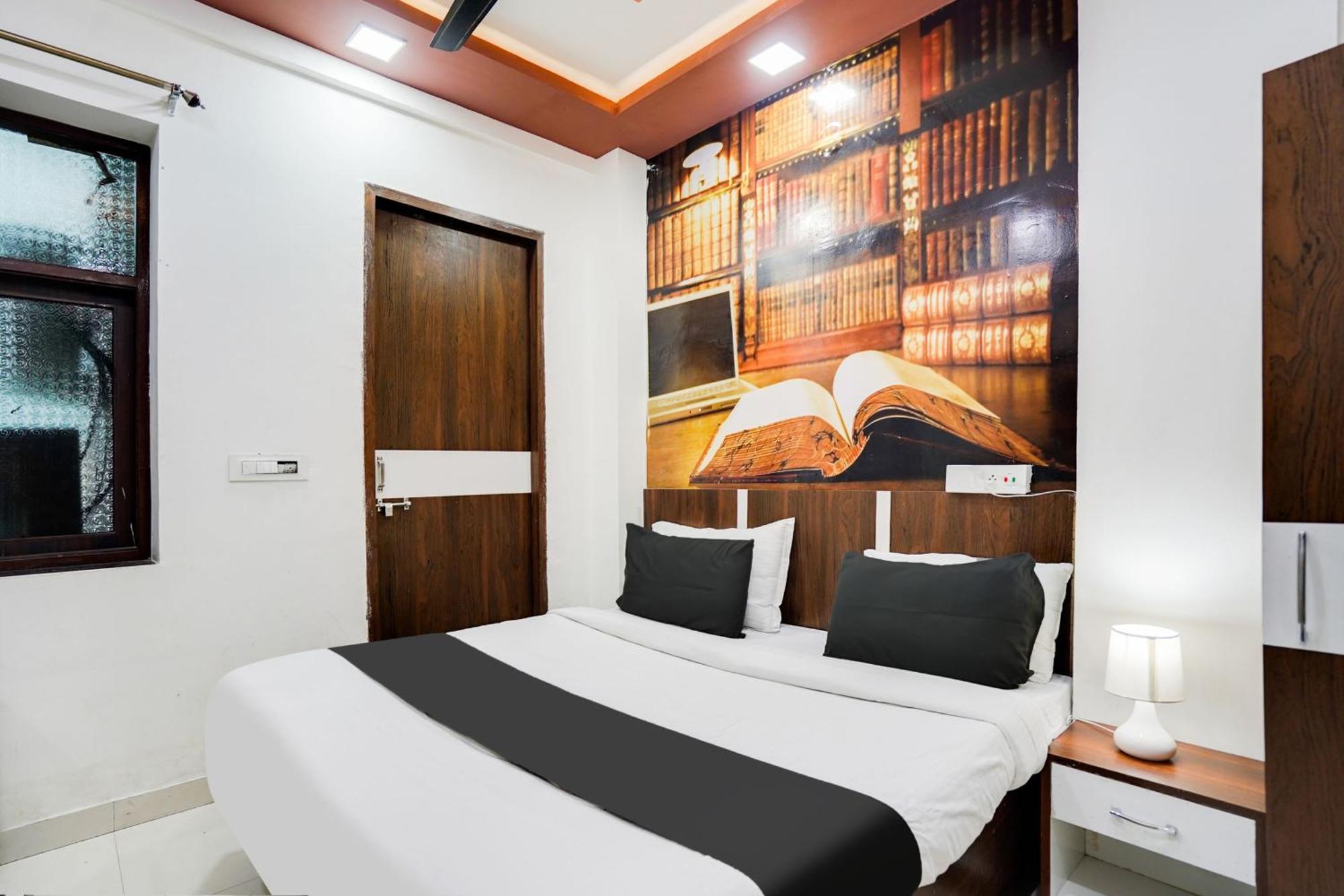 Super Oyo Hotel O Sky Wings Ατζμέρ Εξωτερικό φωτογραφία