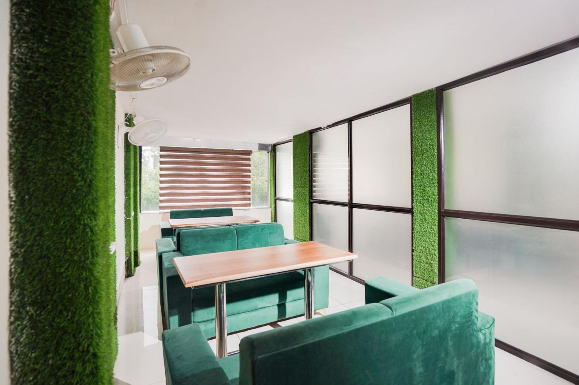 Super Oyo Hotel O Sky Wings Ατζμέρ Εξωτερικό φωτογραφία